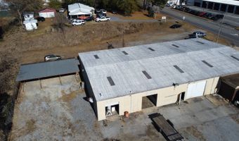 2190 Cherokee Rd, Alexander City, AL 35010