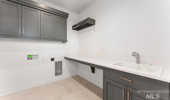 13320 N Spring Creek Way, Boise, ID 83714