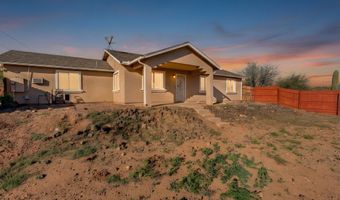 33665 S INCLINE Dr, Black Canyon City, AZ 85324