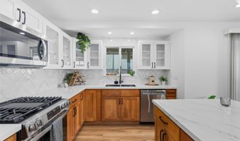 415 Hilinai St, Hilo, HI 96720