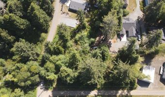 900 N Juniper St, Rockaway Beach, OR 97136