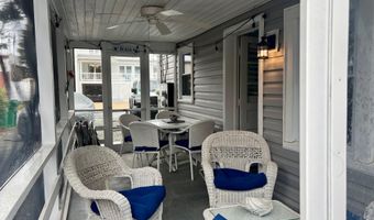 2 E ATLANTIC St 1, Fenwick Island, DE 19944
