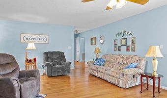 572 Ronnie Rd, Autryville, NC 28318