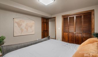 502 Lake Cascade Pkwy 6, Cascade, ID 83611