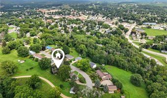 413 E 5th St, Anamosa, IA 52205