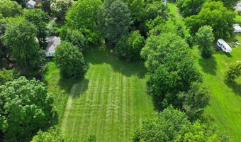 320 N Fourth St, Albion, IL 62806