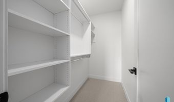 1517 W Autumn Cir, Brandon, SD 57005