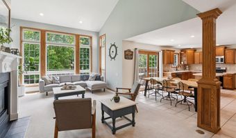 505 NE 21st St, Ankeny, IA 50021