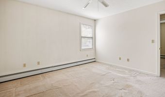 34 Fairlawn St, Bristol, CT 06010