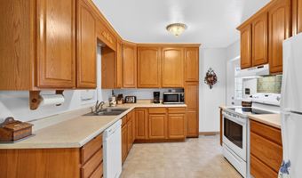 2038 12th Ave, Belle Fourche, SD 57717