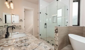 911 Holstein Ct, Gardnerville, NV 89460