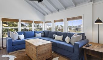 11046 New York St, Bay St. Louis, MS 39520