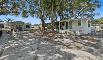 58 Leisure Dr, Auburndale, FL 33823