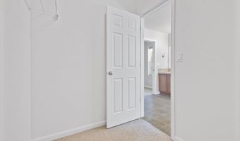 12800 JOYS Dr, Oregon City, OR 97045