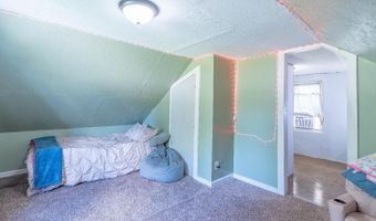 405 Ridge Ave, Aurora, IN 47001