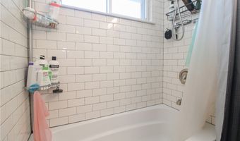 325 N Yorkshire, Austintown, OH 44515