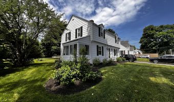 66 Howard St, Bangor, ME 04401