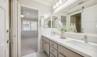 8850 E Cloudview Way, Anaheim, CA 92808