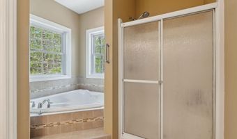76 Asbury Ln, Acton, ME 04001