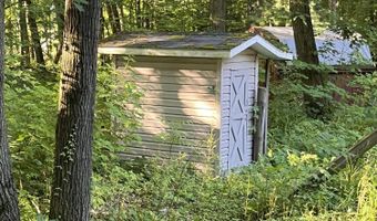 3702 Dumont Rd, Allegan, MI 49010