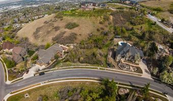367 E HIDDEN LAKE Dr, Bountiful, UT 84010