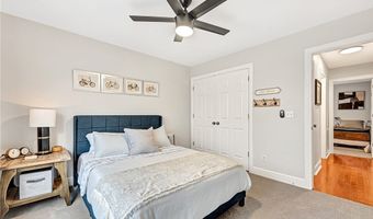 701 SW Maidstone Ave, Bentonville, AR 72712
