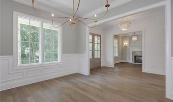 801 KENTWOOD Dr, Auburn, AL 36830