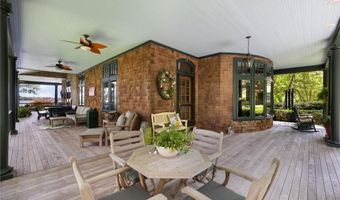 17 Pojac Point Rd, North Kingstown, RI 02852