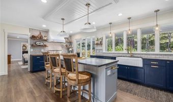 469 Fletcher Rd, North Kingstown, RI 02852