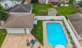 1718 SCHAEFER Cir, Appleton, WI 54915