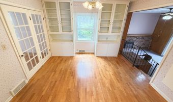 909 River Ave, Alma, MI 48801