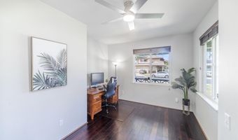 48 Hoku Puhipaka St, Kahului, HI 96732