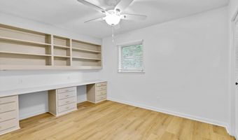 18 Rollins Pl, Atmore, AL 36502