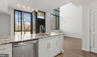 8300 WISCONSIN Ave 1B-1-831, Bethesda, MD 20814