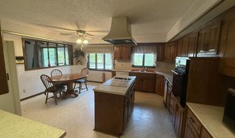 20985 State Highway 76, Ava, MO 65608