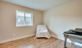513 SE 10TH St, Battle Ground, WA 98604
