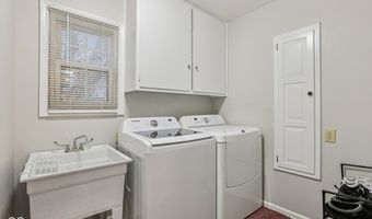 1641 Hillcrest Ave, Anderson, IN 46011