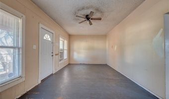 909 W Minnesota Ave, Chickasha, OK 73018