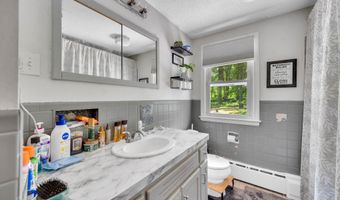 162 Shrub Rd, Bristol, CT 06010