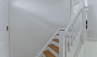 25-27 W 6th St, Bayonne, NJ 07002