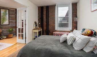 131 Main St 211, Burlington, VT 05401