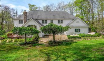875 Cascades Dr, Aurora, OH 44202
