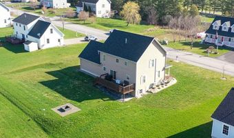 50 Rolling Meadow Dr, Bangor, ME 04401