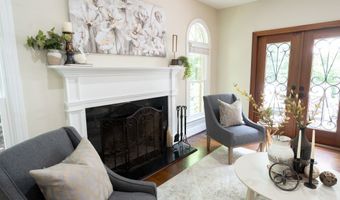 9307 Oak Trl, Ashland, VA 23005