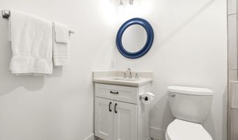18 Three Flipper Trl, Bald Head Island, NC 28461