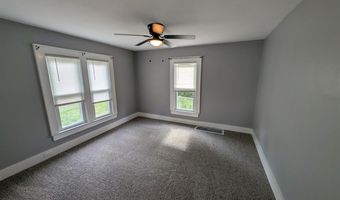 208 W Elm St, Alton, IL 62002