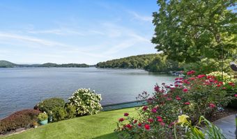 5 Shady Knls, Danbury, CT 06811