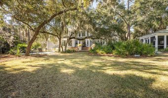 31 Anchorage Way, Beaufort, SC 29902