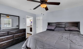 496 Apple Valley Dr, Belford, NJ 07718