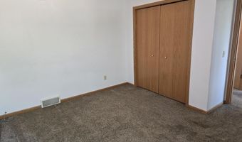 5695 Wilshire Dr, Madison, WI 53711